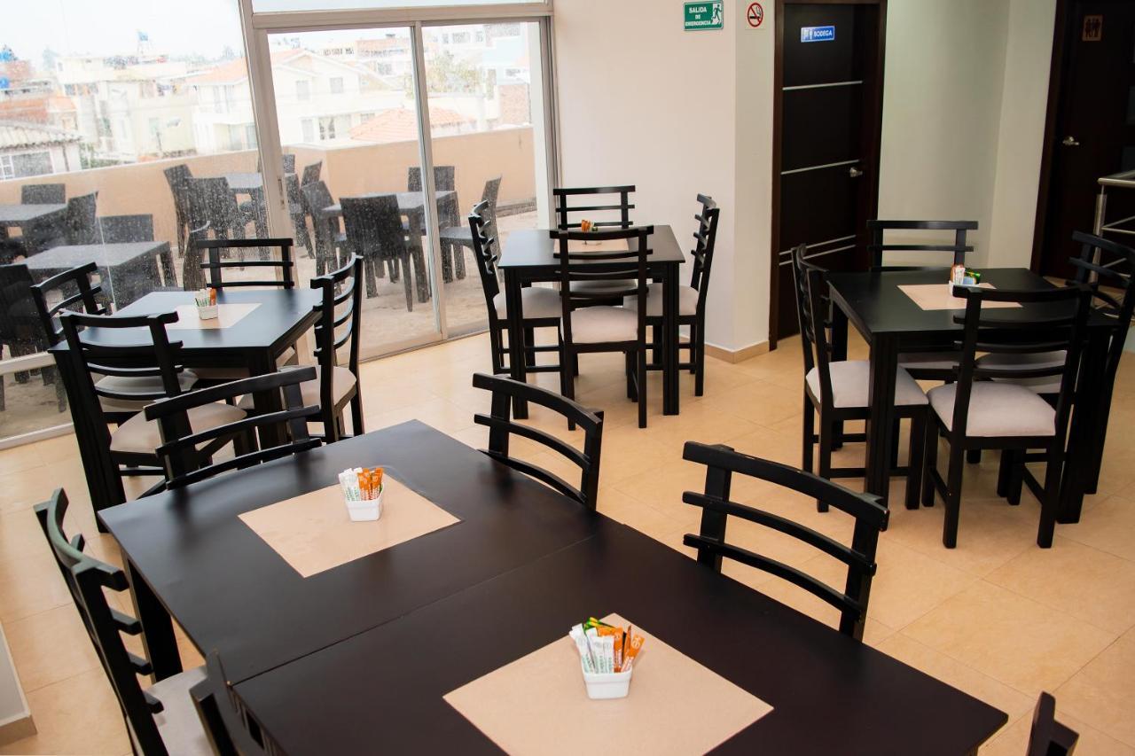 Illari Hotel Riobamba Exterior foto