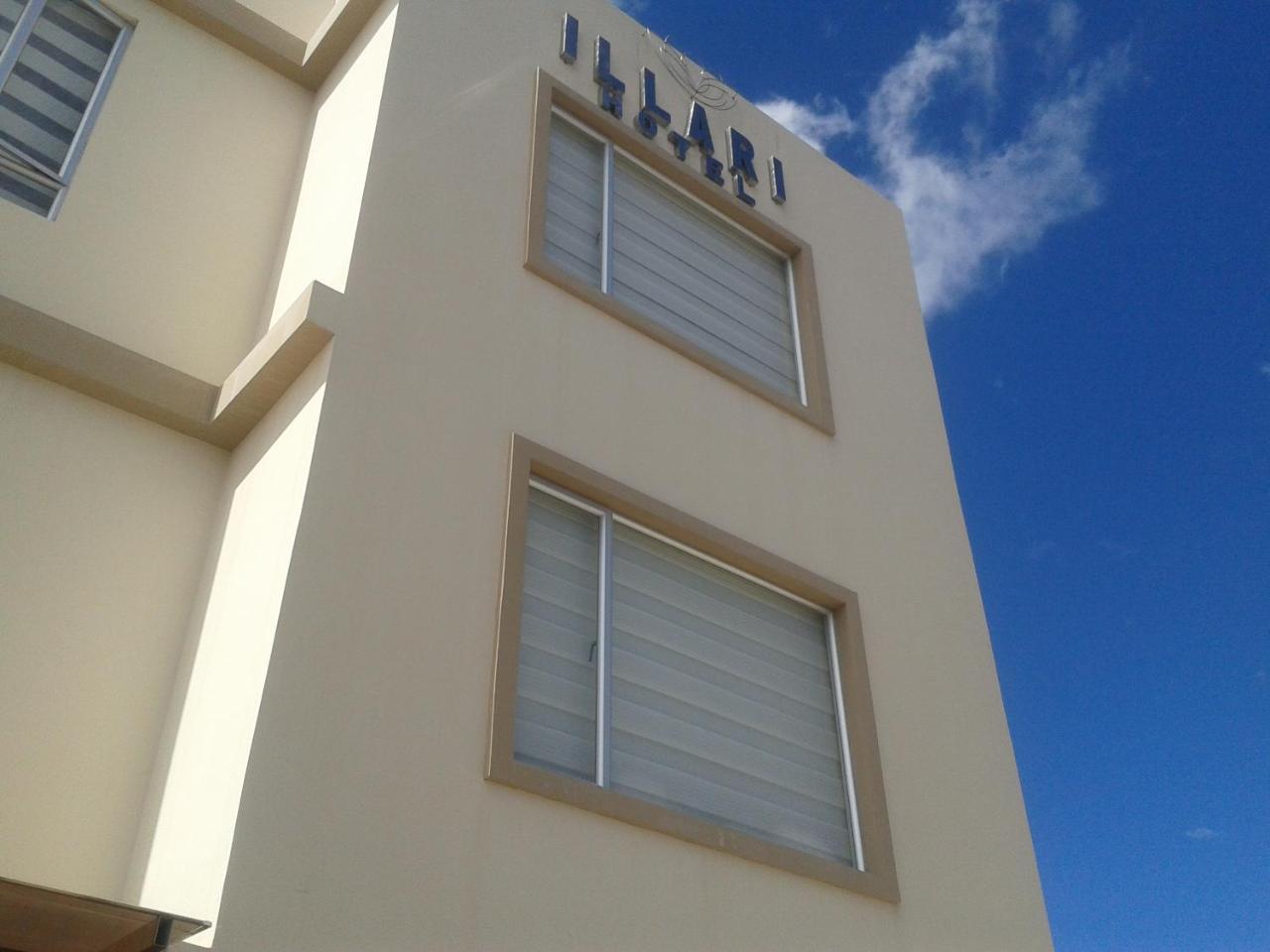 Illari Hotel Riobamba Exterior foto